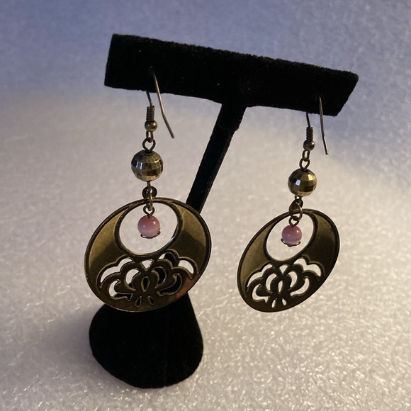 NWOT - Open Circle Fuchsia Enamel Filigree Brass Ball Pink Pierced Earrings - Picture 8 of 10